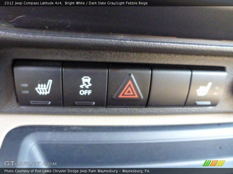 Bright White / Dark Slate Gray/Light Pebble Beige 2012 Jeep Compass Latitude 4x4