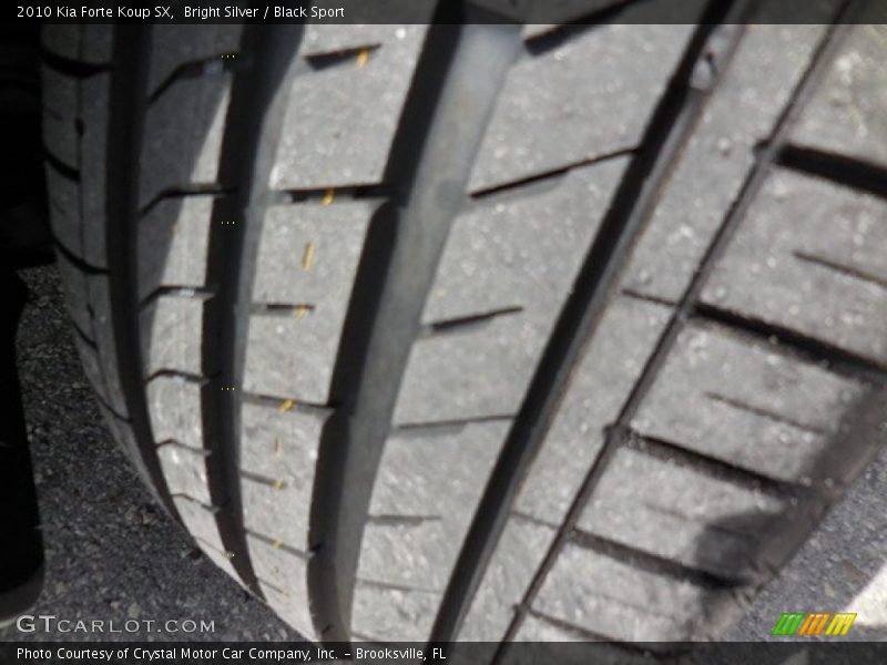 Bright Silver / Black Sport 2010 Kia Forte Koup SX