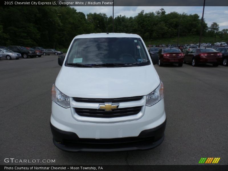 Designer White / Medium Pewter 2015 Chevrolet City Express LS