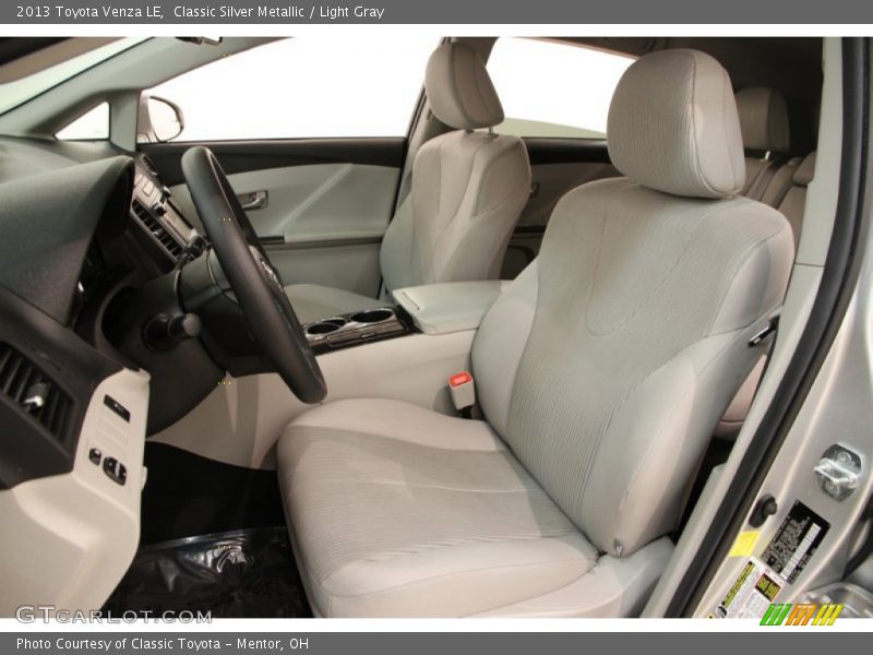 Classic Silver Metallic / Light Gray 2013 Toyota Venza LE