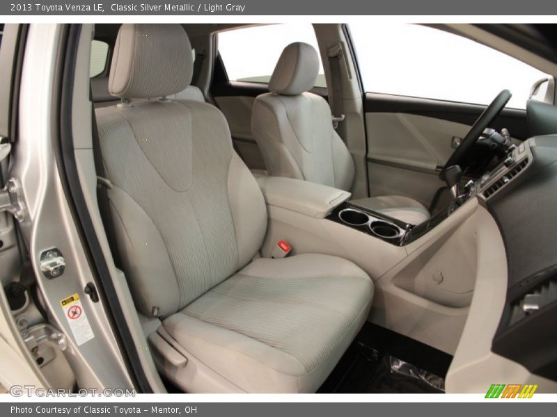 Classic Silver Metallic / Light Gray 2013 Toyota Venza LE