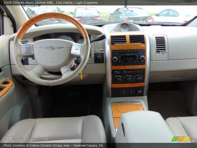 Cool Vanilla / Light Graystone 2008 Chrysler Aspen Limited 4WD