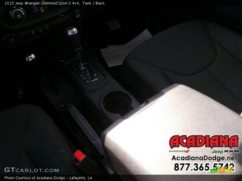 Tank / Black 2015 Jeep Wrangler Unlimited Sport S 4x4
