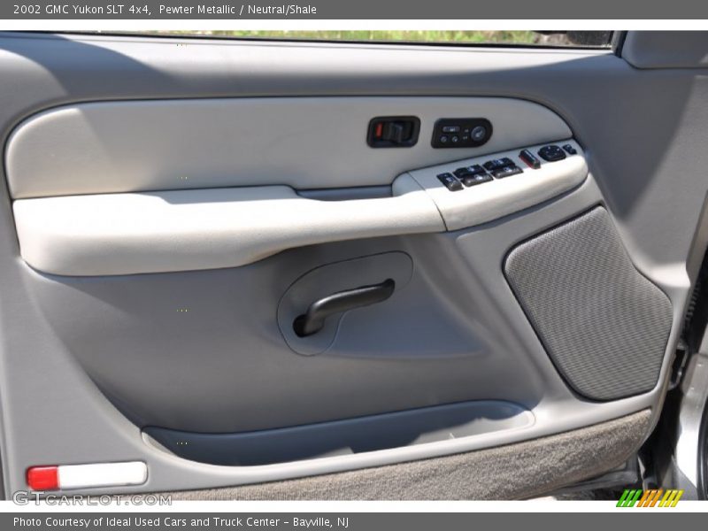 Pewter Metallic / Neutral/Shale 2002 GMC Yukon SLT 4x4