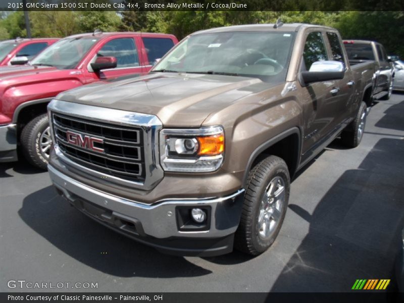 Front 3/4 View of 2015 Sierra 1500 SLT Double Cab 4x4