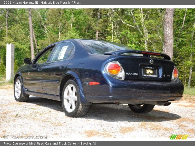 Majestic Blue Metallic / Frost 2002 Nissan Maxima SE