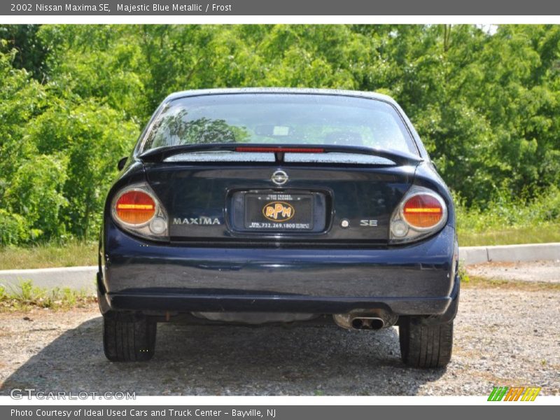 Majestic Blue Metallic / Frost 2002 Nissan Maxima SE
