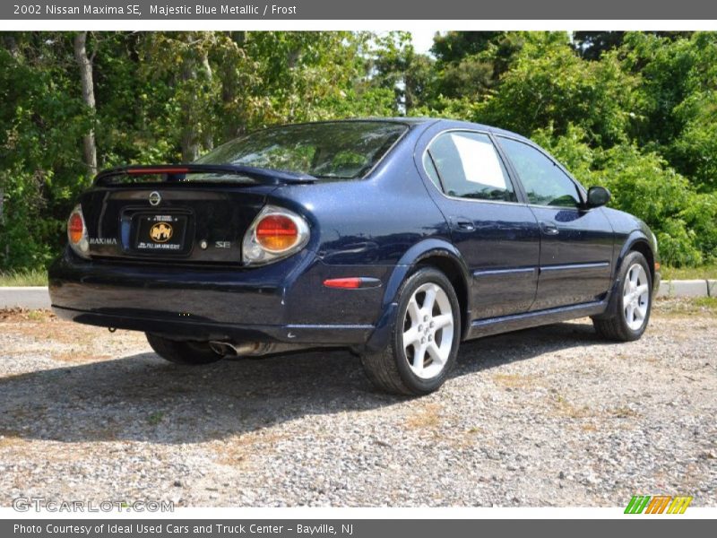 Majestic Blue Metallic / Frost 2002 Nissan Maxima SE