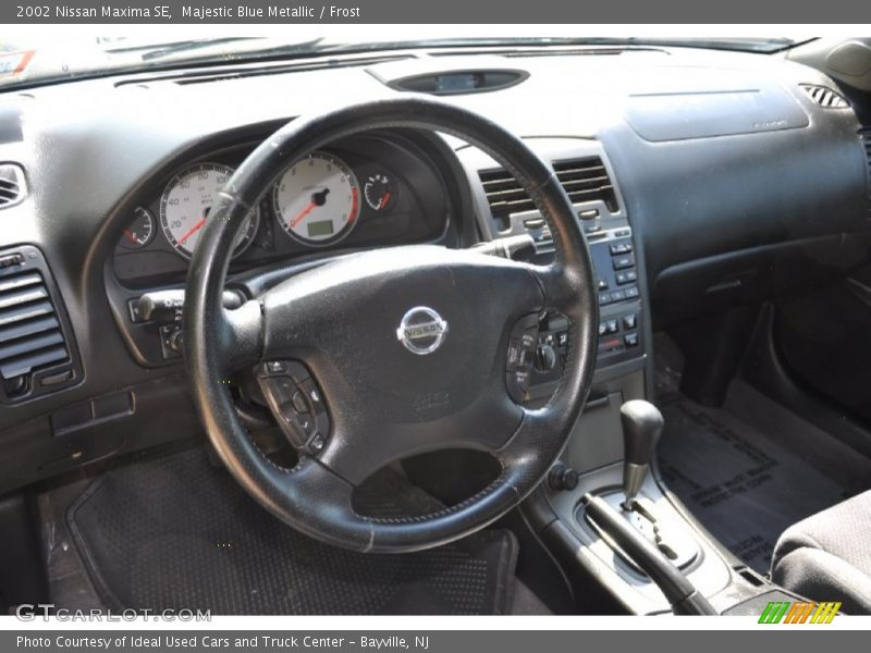 Majestic Blue Metallic / Frost 2002 Nissan Maxima SE