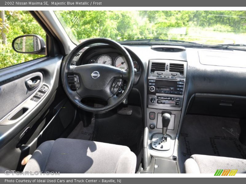 Majestic Blue Metallic / Frost 2002 Nissan Maxima SE
