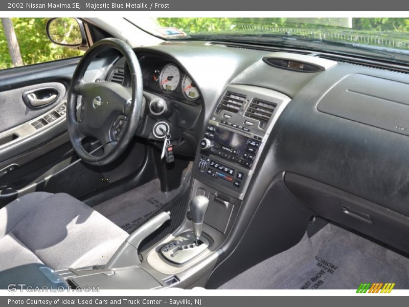Majestic Blue Metallic / Frost 2002 Nissan Maxima SE