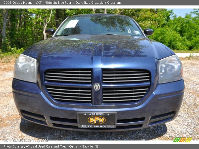 Midnight Blue Pearl / Dark Slate Gray/Light Graystone 2005 Dodge Magnum SXT