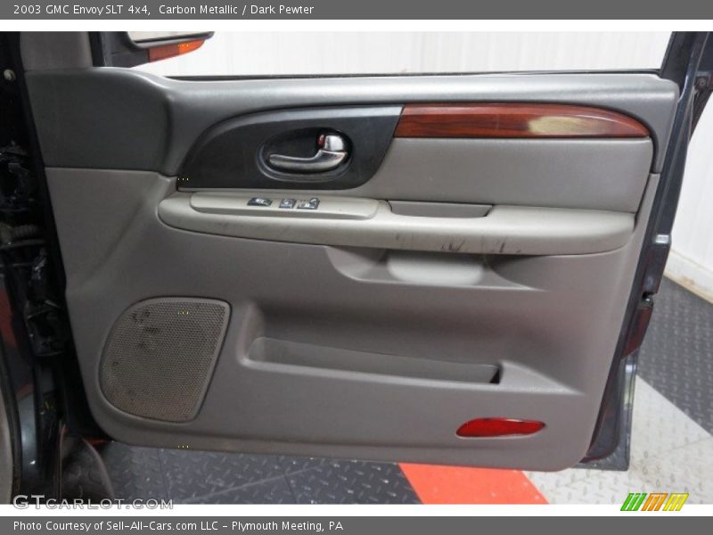 Carbon Metallic / Dark Pewter 2003 GMC Envoy SLT 4x4