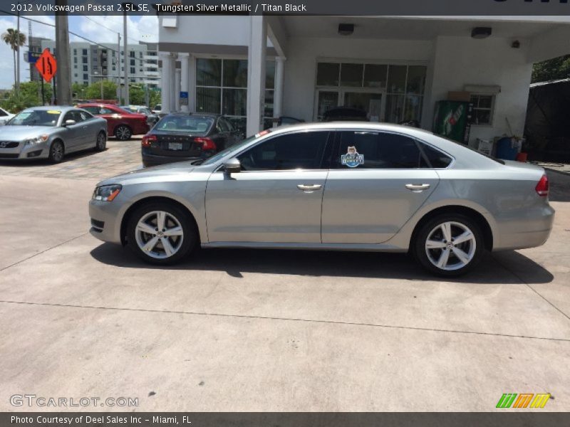 Tungsten Silver Metallic / Titan Black 2012 Volkswagen Passat 2.5L SE