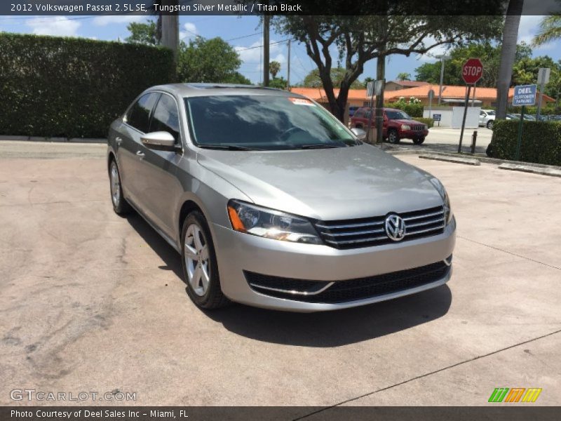 Tungsten Silver Metallic / Titan Black 2012 Volkswagen Passat 2.5L SE