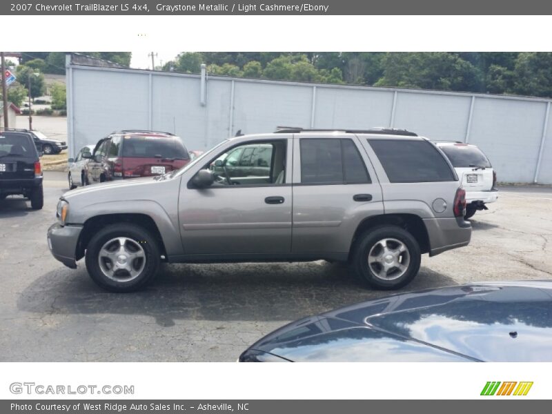 Graystone Metallic / Light Cashmere/Ebony 2007 Chevrolet TrailBlazer LS 4x4