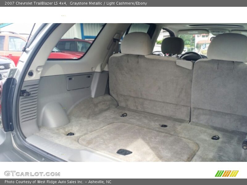 Graystone Metallic / Light Cashmere/Ebony 2007 Chevrolet TrailBlazer LS 4x4