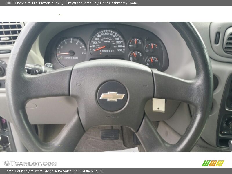 Graystone Metallic / Light Cashmere/Ebony 2007 Chevrolet TrailBlazer LS 4x4