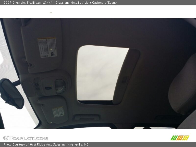 Graystone Metallic / Light Cashmere/Ebony 2007 Chevrolet TrailBlazer LS 4x4