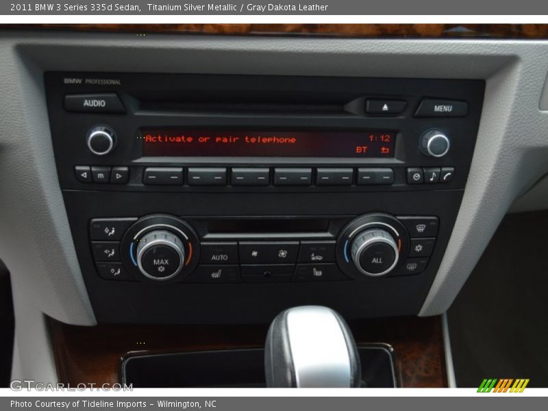 Titanium Silver Metallic / Gray Dakota Leather 2011 BMW 3 Series 335d Sedan