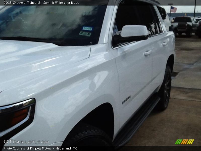 Summit White / Jet Black 2015 Chevrolet Tahoe LS