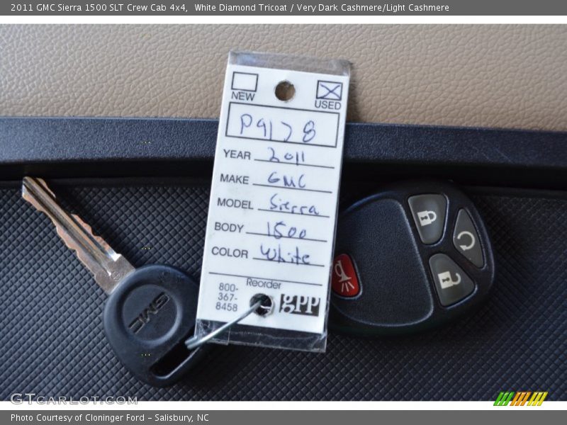 White Diamond Tricoat / Very Dark Cashmere/Light Cashmere 2011 GMC Sierra 1500 SLT Crew Cab 4x4