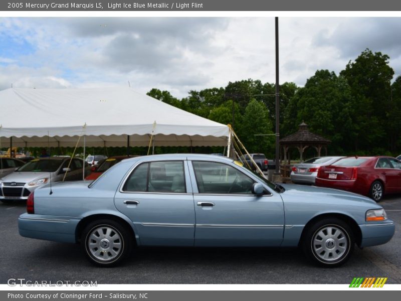 Light Ice Blue Metallic / Light Flint 2005 Mercury Grand Marquis LS