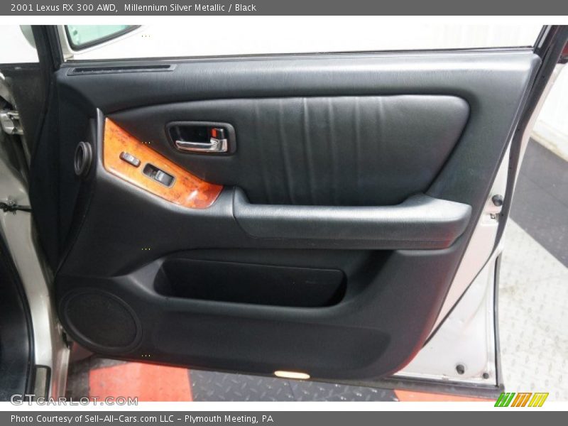 Millennium Silver Metallic / Black 2001 Lexus RX 300 AWD