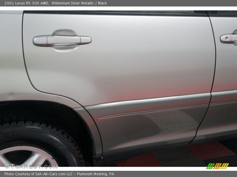 Millennium Silver Metallic / Black 2001 Lexus RX 300 AWD