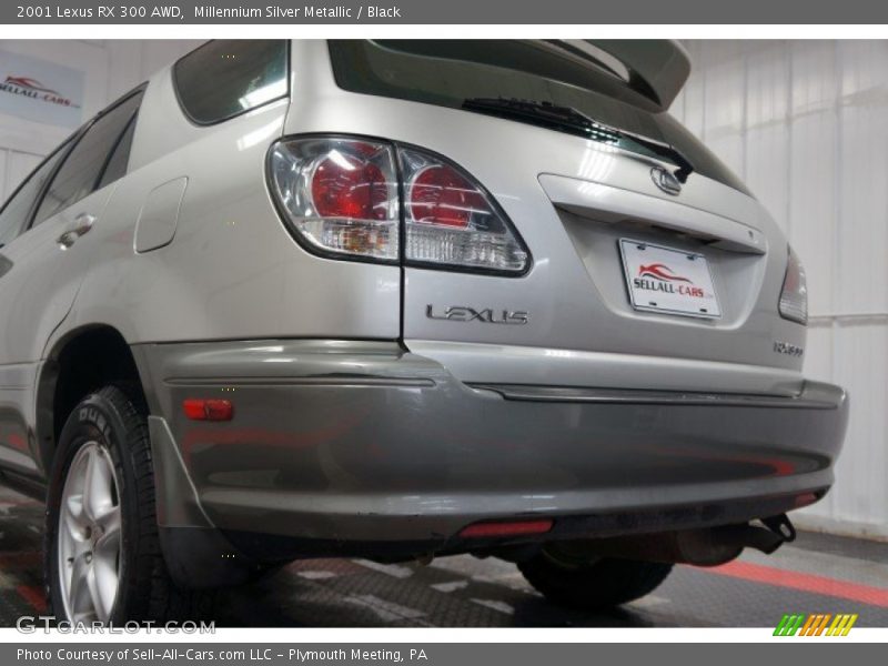 Millennium Silver Metallic / Black 2001 Lexus RX 300 AWD