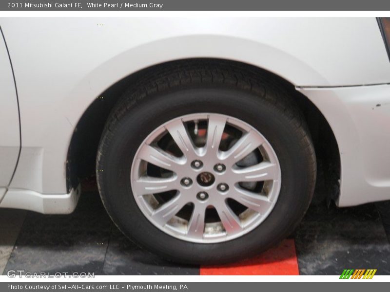 White Pearl / Medium Gray 2011 Mitsubishi Galant FE