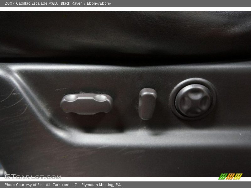 Black Raven / Ebony/Ebony 2007 Cadillac Escalade AWD