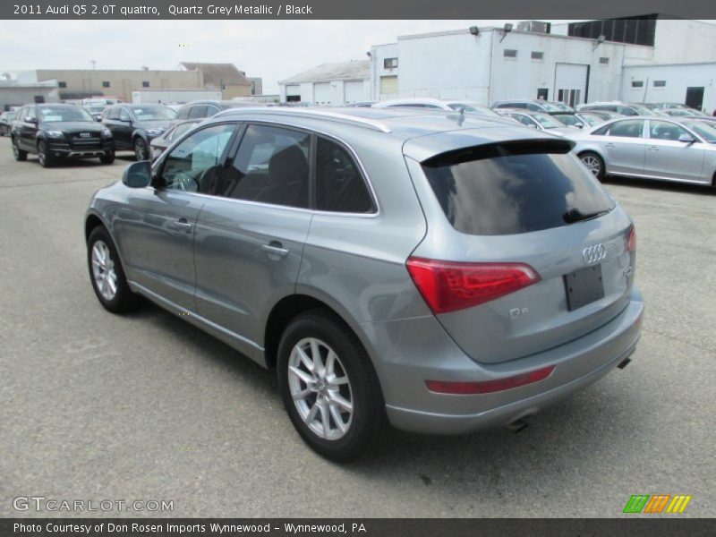 Quartz Grey Metallic / Black 2011 Audi Q5 2.0T quattro