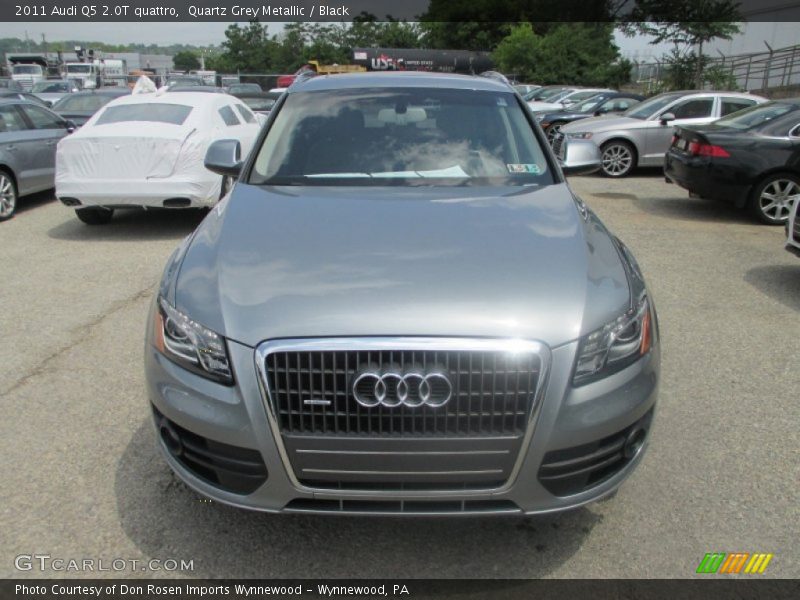Quartz Grey Metallic / Black 2011 Audi Q5 2.0T quattro
