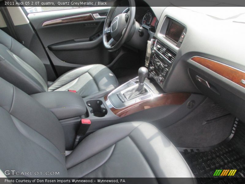 Quartz Grey Metallic / Black 2011 Audi Q5 2.0T quattro