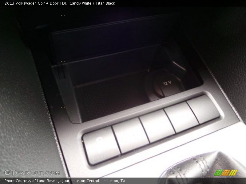 Candy White / Titan Black 2013 Volkswagen Golf 4 Door TDI