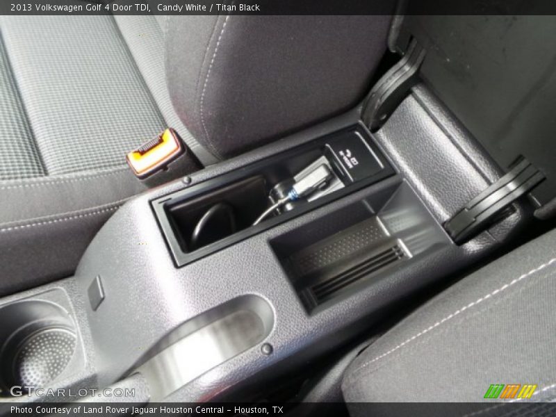 Candy White / Titan Black 2013 Volkswagen Golf 4 Door TDI