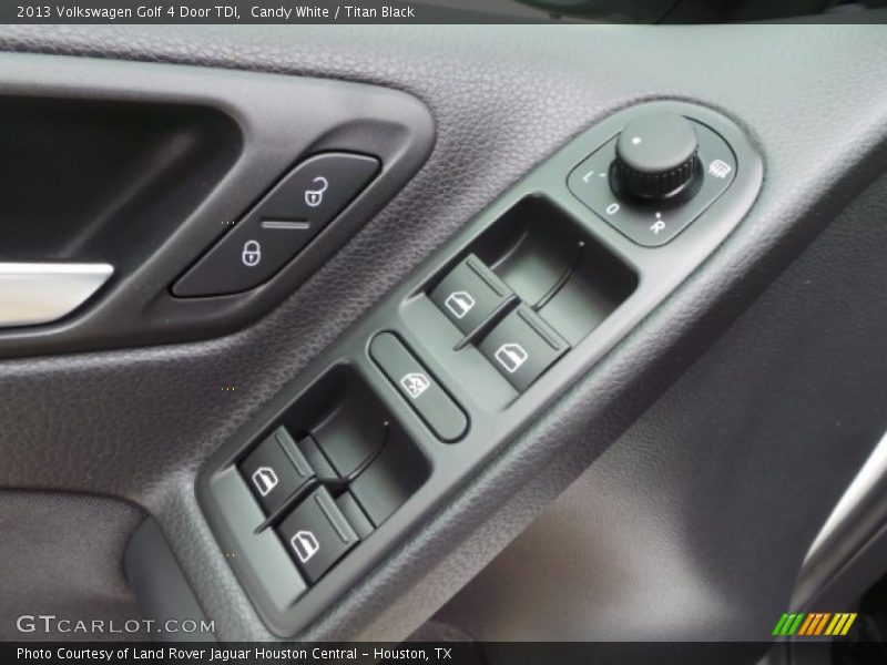 Candy White / Titan Black 2013 Volkswagen Golf 4 Door TDI
