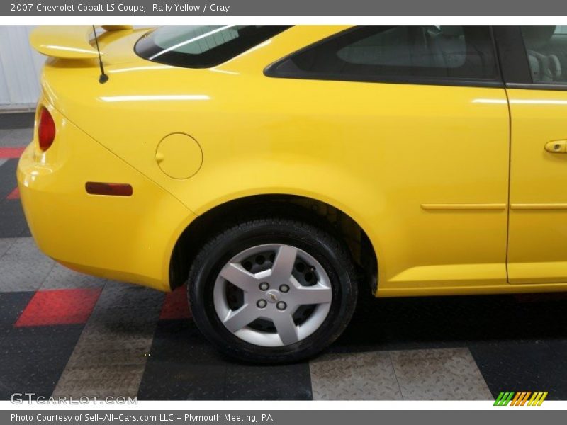 Rally Yellow / Gray 2007 Chevrolet Cobalt LS Coupe
