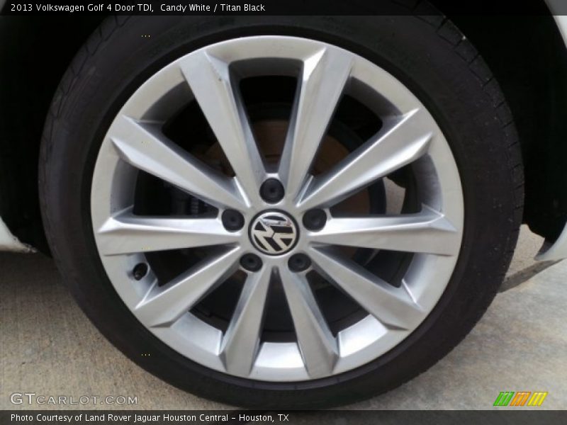 Candy White / Titan Black 2013 Volkswagen Golf 4 Door TDI