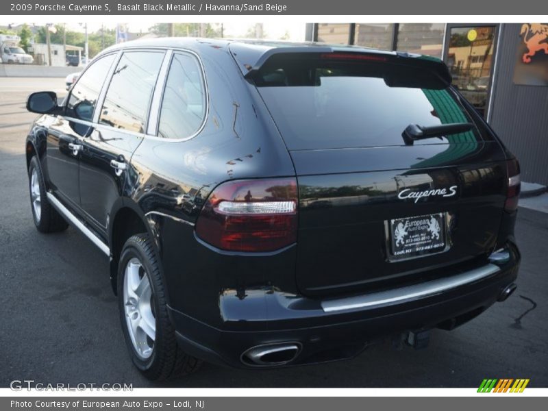 Basalt Black Metallic / Havanna/Sand Beige 2009 Porsche Cayenne S