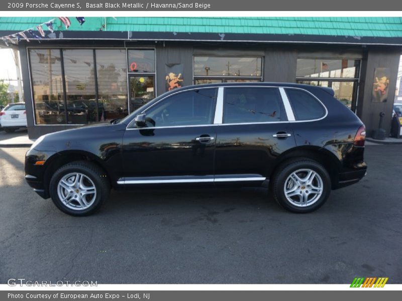 Basalt Black Metallic / Havanna/Sand Beige 2009 Porsche Cayenne S
