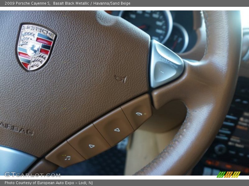 Basalt Black Metallic / Havanna/Sand Beige 2009 Porsche Cayenne S