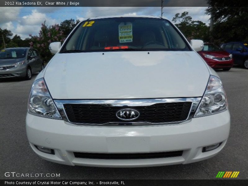 Clear White / Beige 2012 Kia Sedona EX
