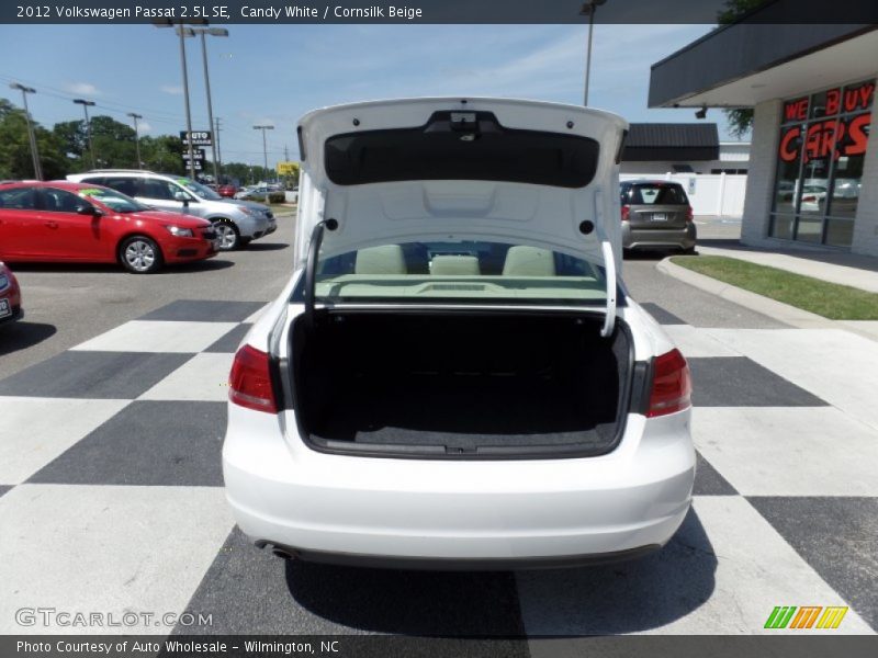 Candy White / Cornsilk Beige 2012 Volkswagen Passat 2.5L SE