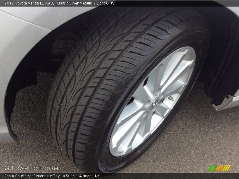 Classic Silver Metallic / Light Gray 2012 Toyota Venza LE AWD
