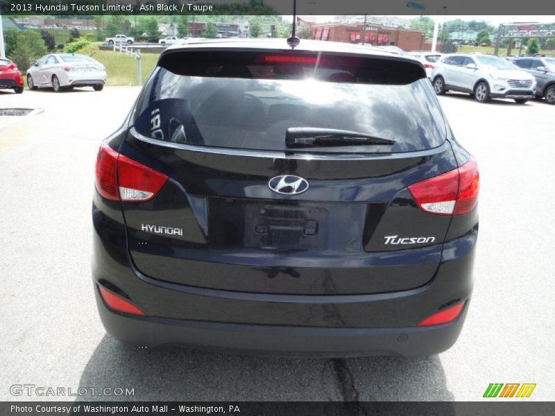 Ash Black / Taupe 2013 Hyundai Tucson Limited