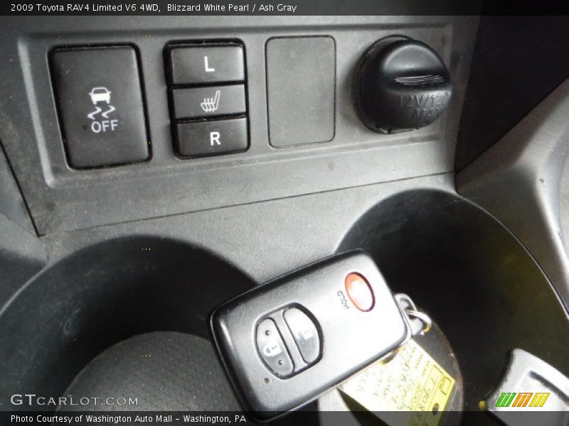 Blizzard White Pearl / Ash Gray 2009 Toyota RAV4 Limited V6 4WD