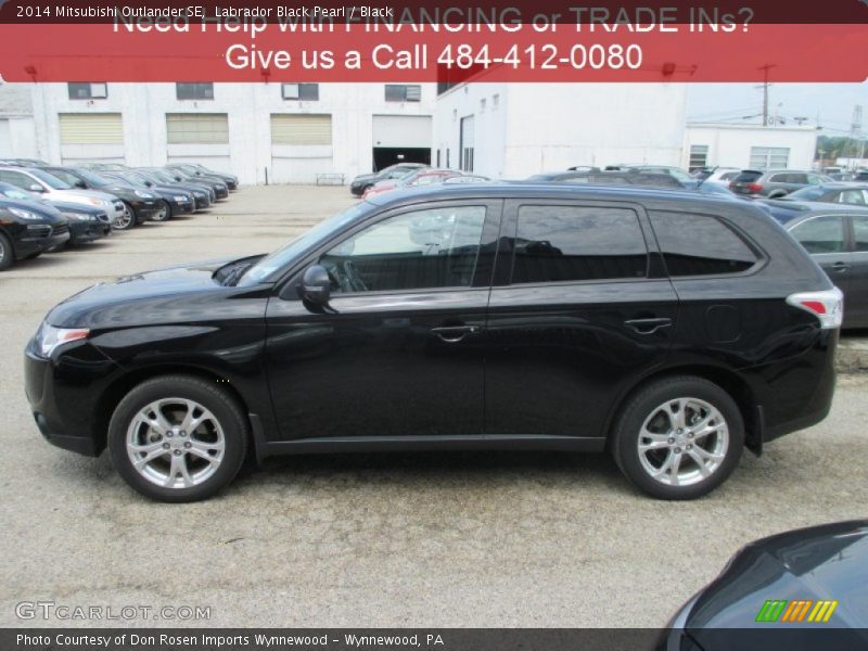 Labrador Black Pearl / Black 2014 Mitsubishi Outlander SE