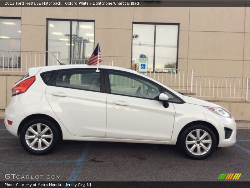 Oxford White / Light Stone/Charcoal Black 2012 Ford Fiesta SE Hatchback